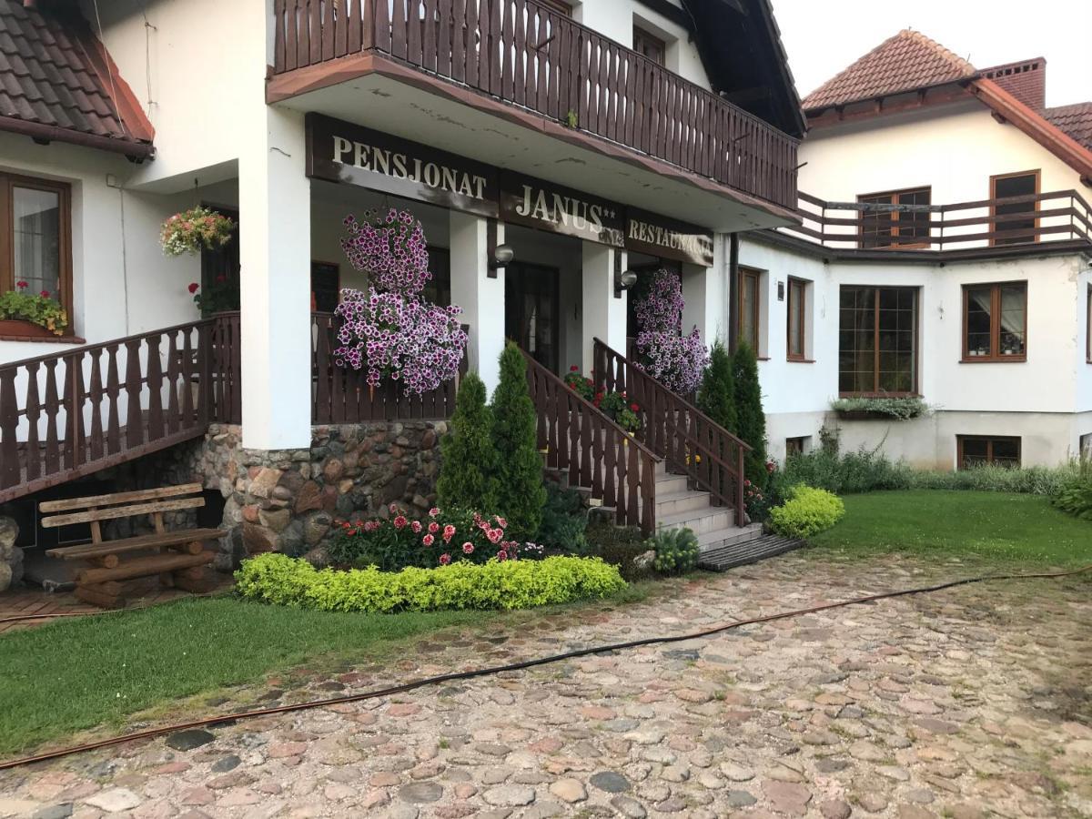 Hotel Pensjonat Janus Ruciane-Nida Esterno foto
