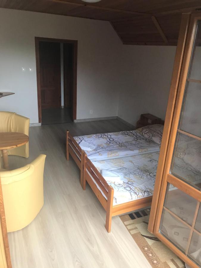 Hotel Pensjonat Janus Ruciane-Nida Esterno foto