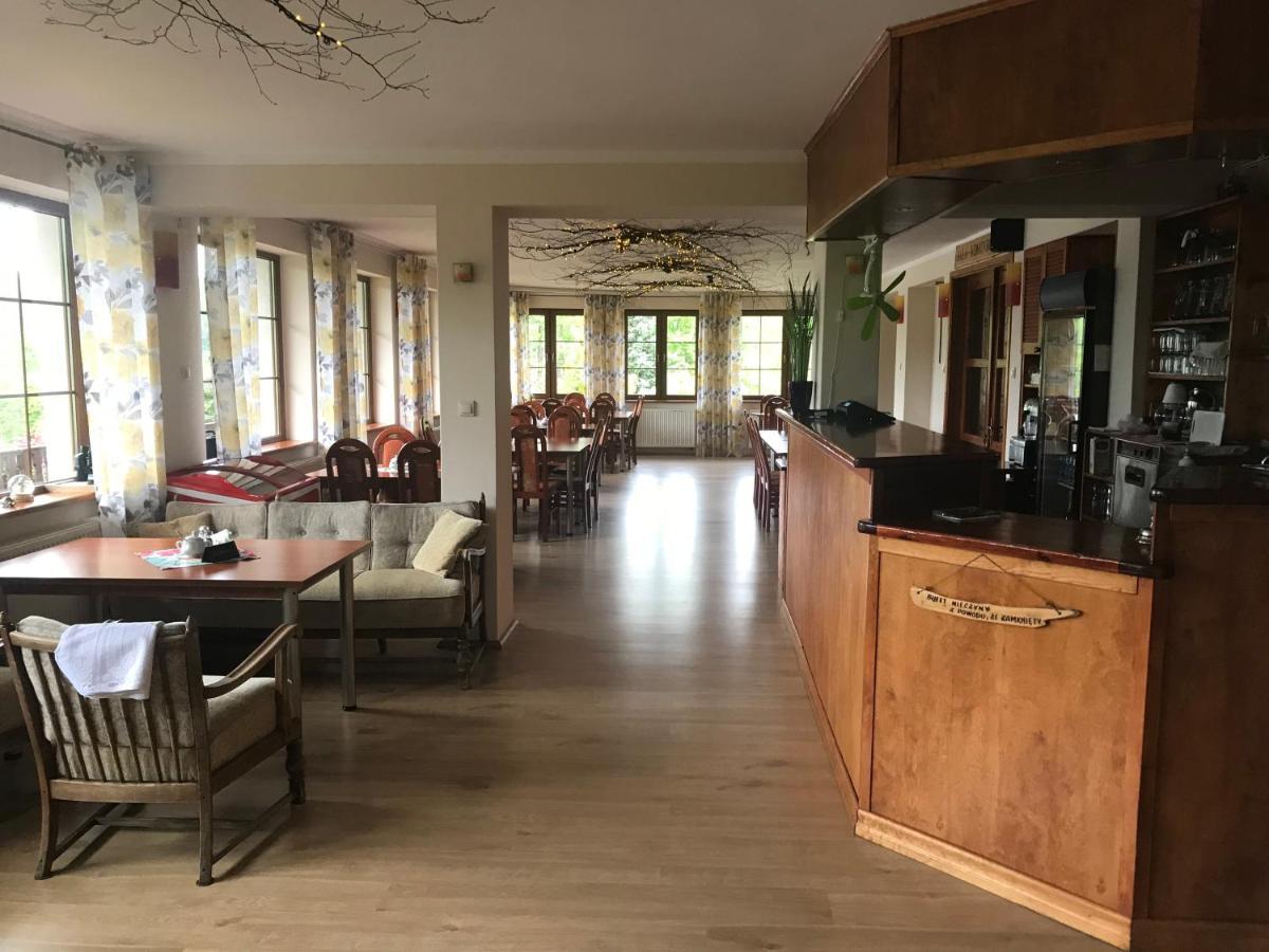 Hotel Pensjonat Janus Ruciane-Nida Esterno foto