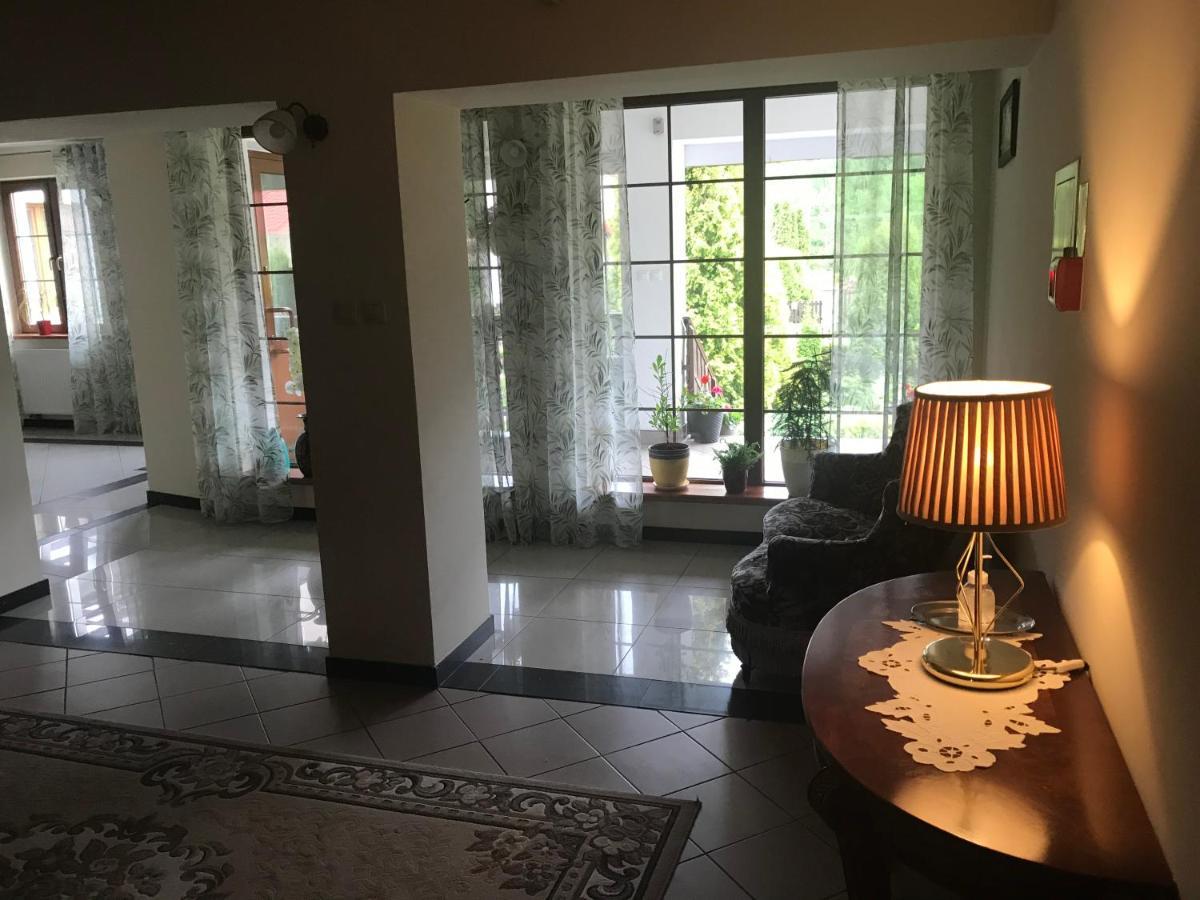 Hotel Pensjonat Janus Ruciane-Nida Esterno foto